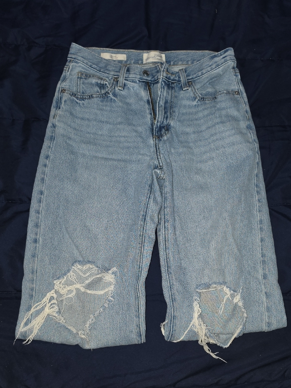 Universal Threads Light Blue Distressed Jeans